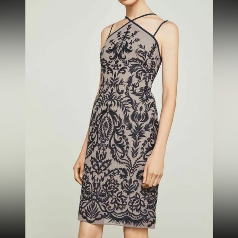 BCBGMaxazria Sleeveless‎ Embroidered Sheath Halter Dress Lilac Mauve Size 4